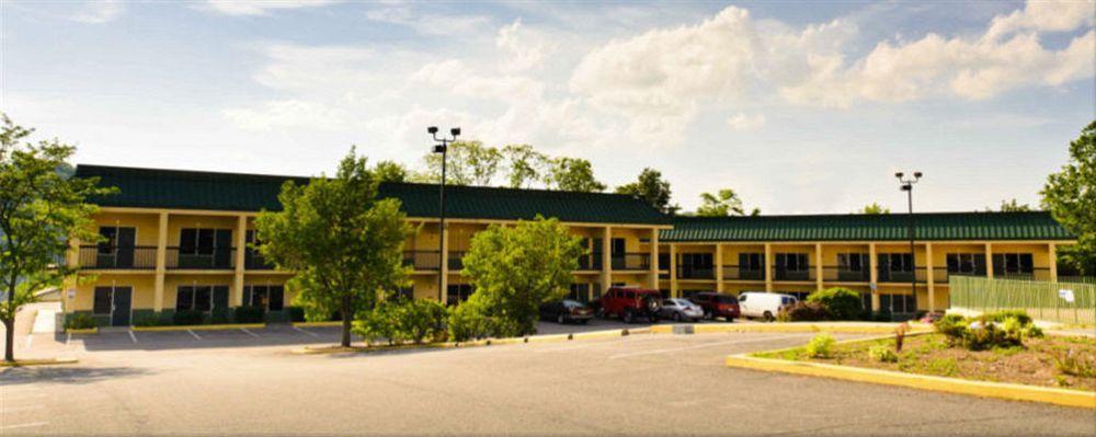 M - Wvu Area 3* Morgantown